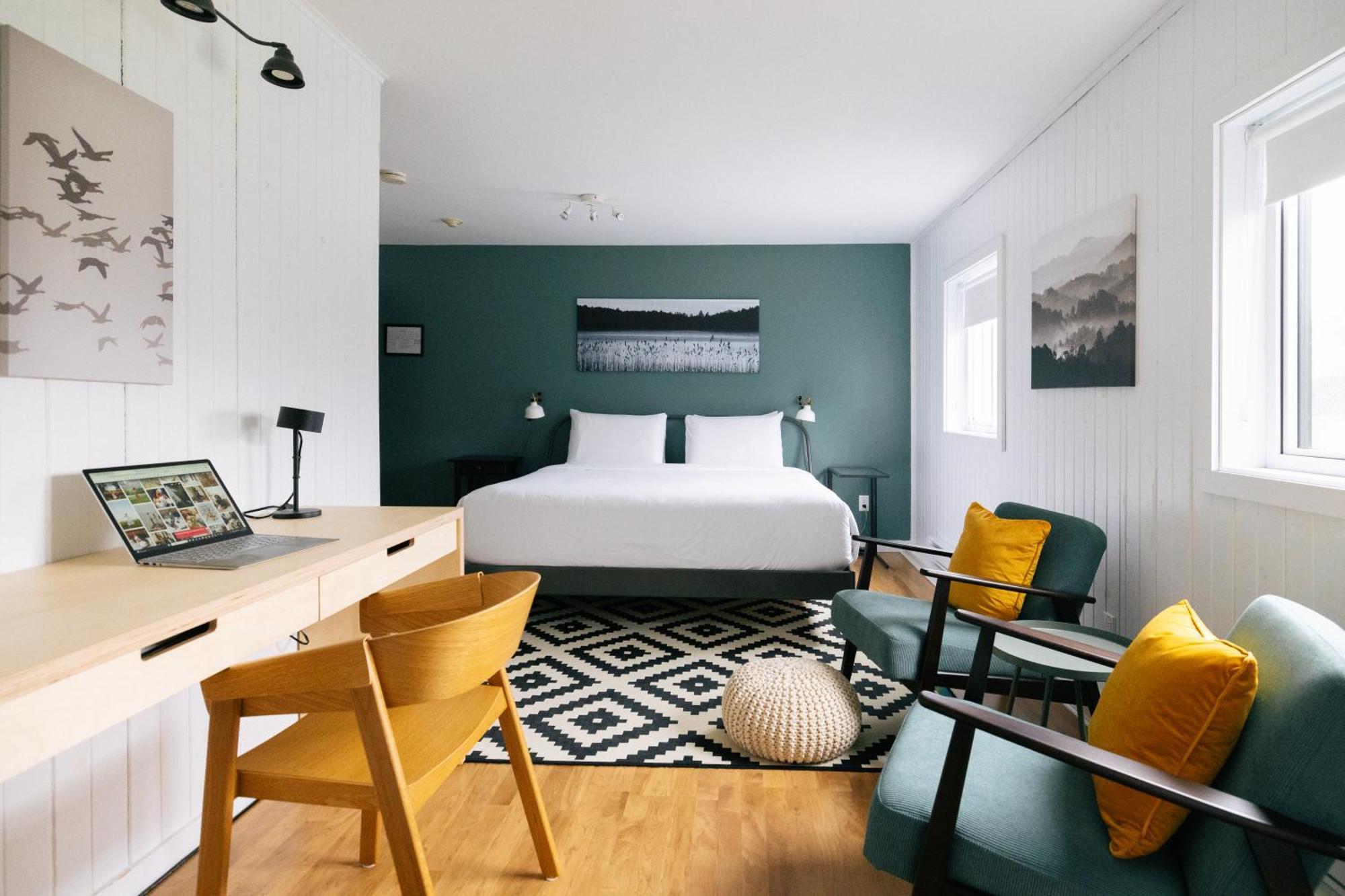 Beatnik Hotel Bromont Extérieur photo