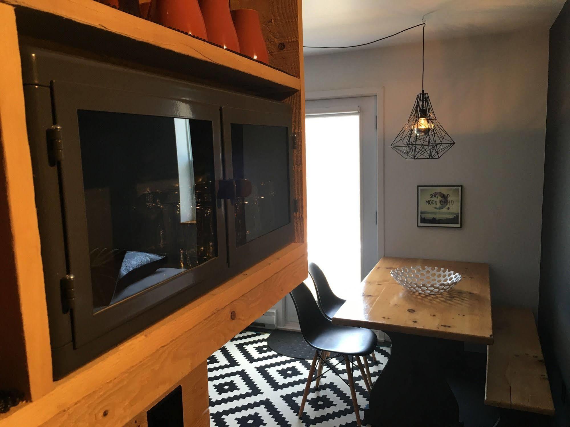 Beatnik Hotel Bromont Extérieur photo