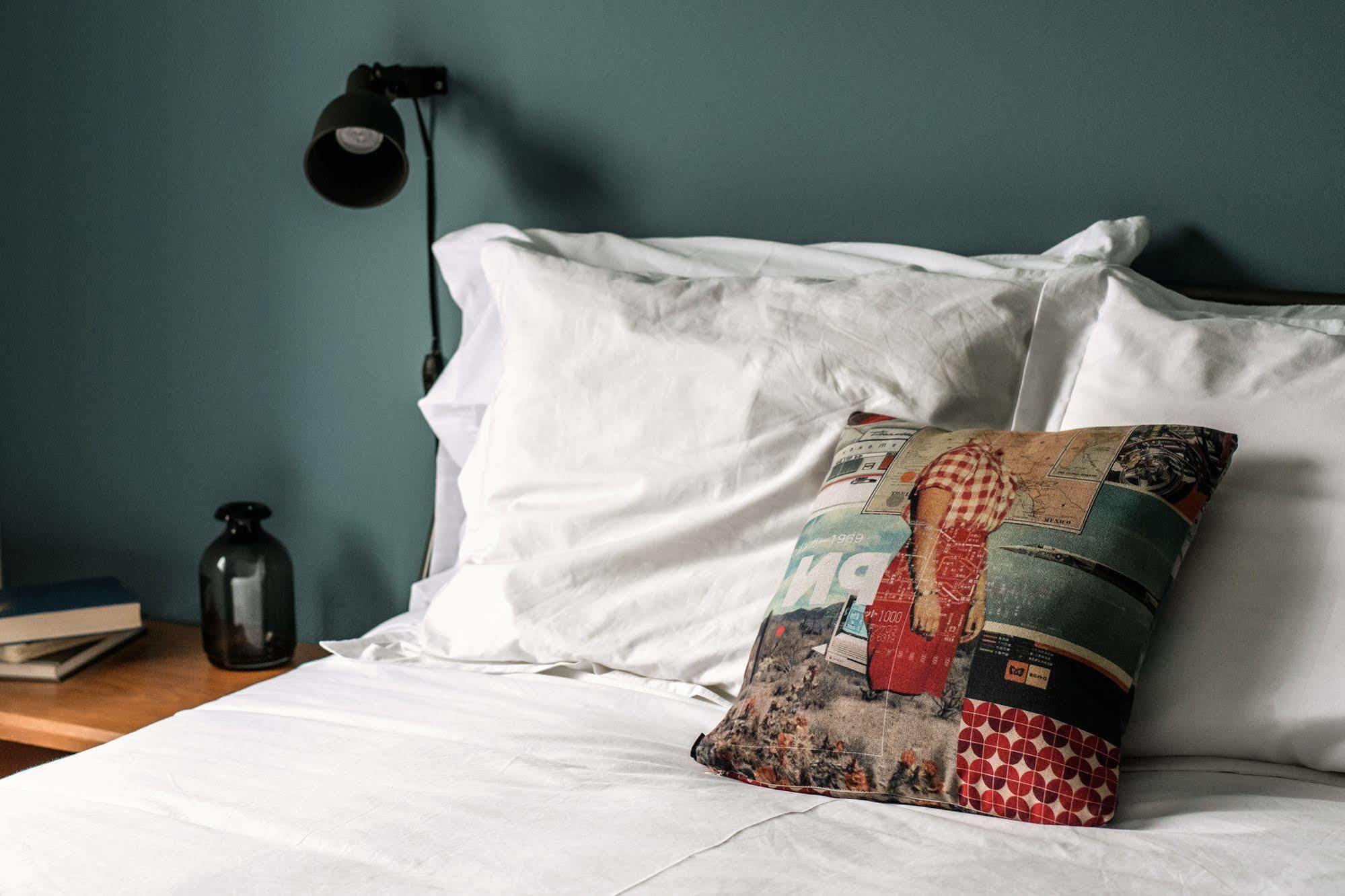 Beatnik Hotel Bromont Extérieur photo